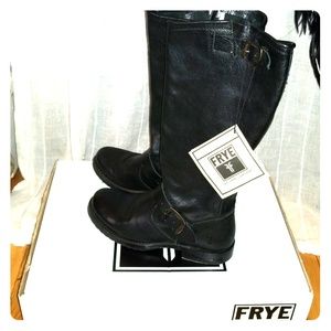 FRYE Veronica Slouch Tall size 7 boot